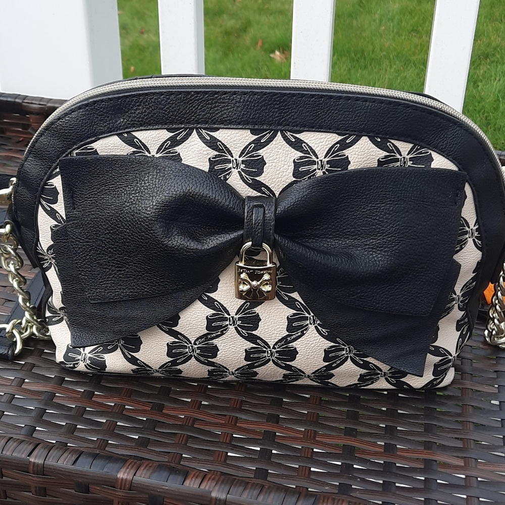 Betsey Johnson purse